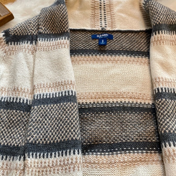 Old Navy Knit Shawl Cardigan - Picture 2 of 5